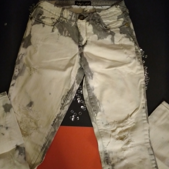 Baby Phat - Picture 5 of 10